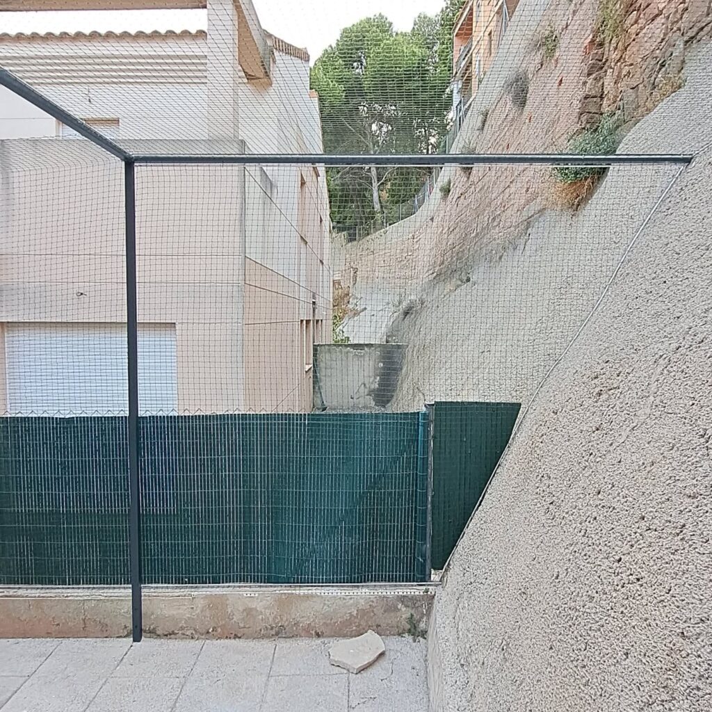 Instagram post from redesparagatos. This post is in position 1.